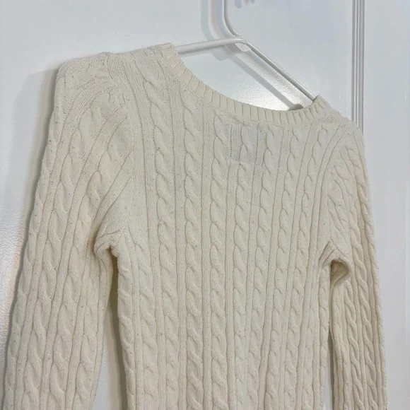 Abercrombie & Fitch cable knit vneck sweater - Picture 7 of 13